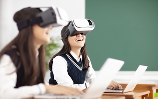 Мастер-классы для школьников: как ИТ-компании продвигают VR в образовании